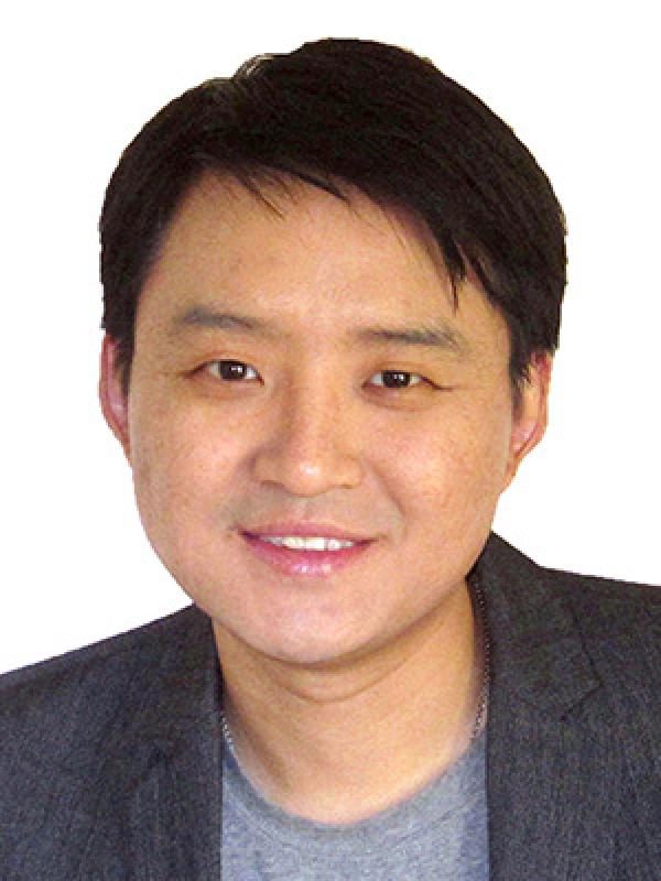 Photo of Jian Zhu
