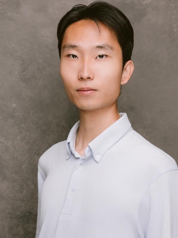 Jianzhou Zhang